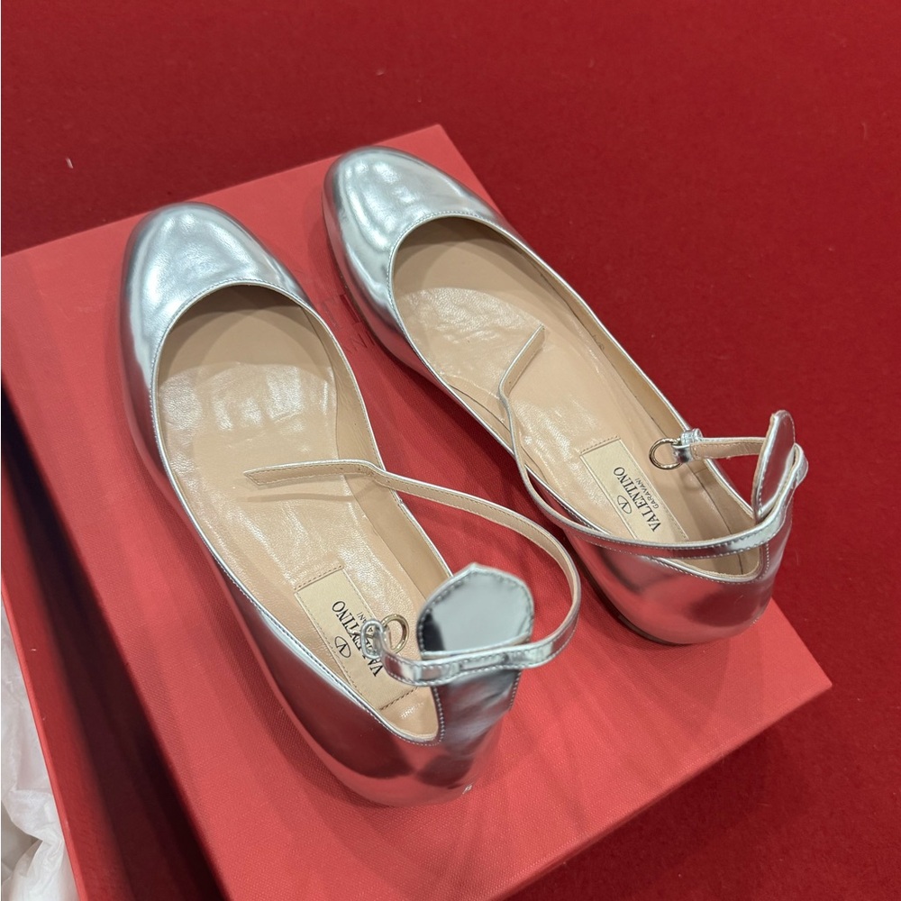Brand New Valentino Garavani Tango Mirrored Ballerina Flats - Size 36.5